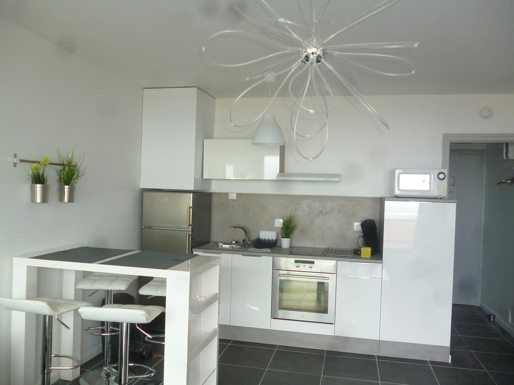 Le Sunset Apartment Port-la-Nouvelle Luaran gambar